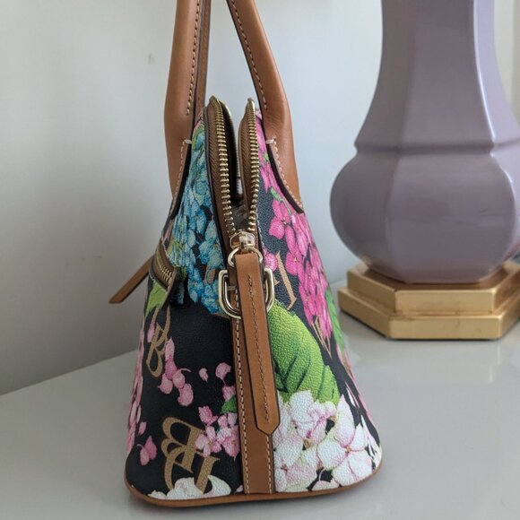 Dooney & Bourke Hydrangea Monogram - Picture 5 of 5